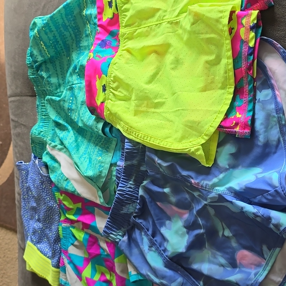 5 pair of girls athletic shorts all 7/8